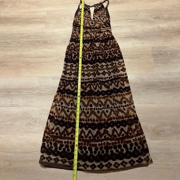 London Times Spaghetti Strap, Key Hole V Neck, Floral Animal Print, Maxi Dress 8 - Picture 8 of 12